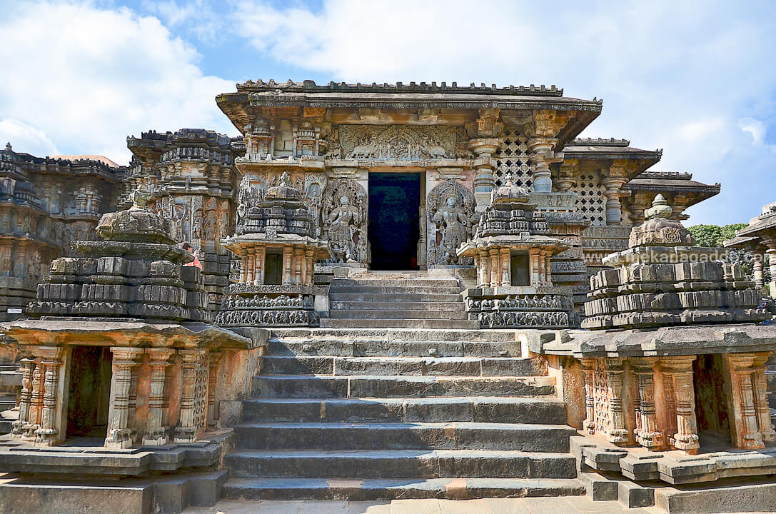 essay on halebidu in kannada language