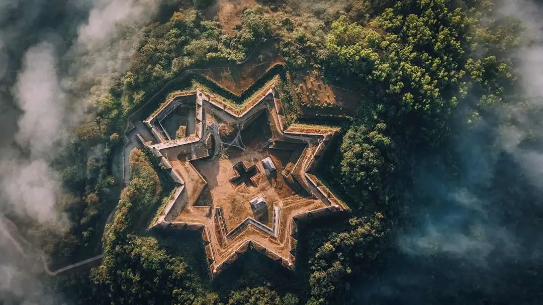 Manjarabad Fort from above